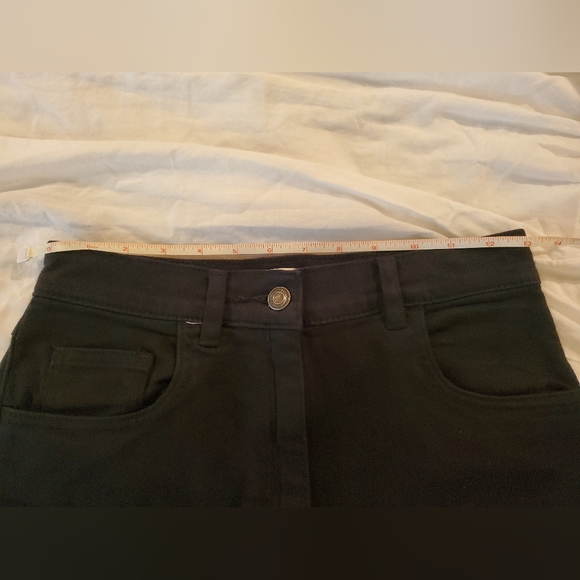 Aritzia Jovovich Shorts - Picture 4 of 4